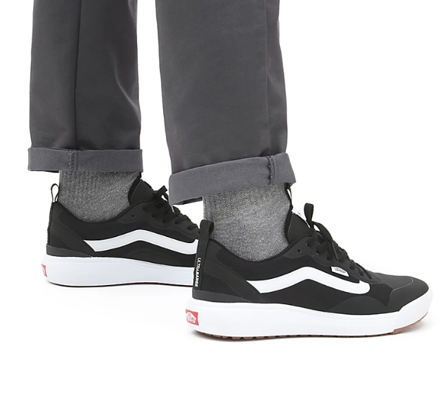 Zapatillas Vans UA Ultrarange Exo - Black