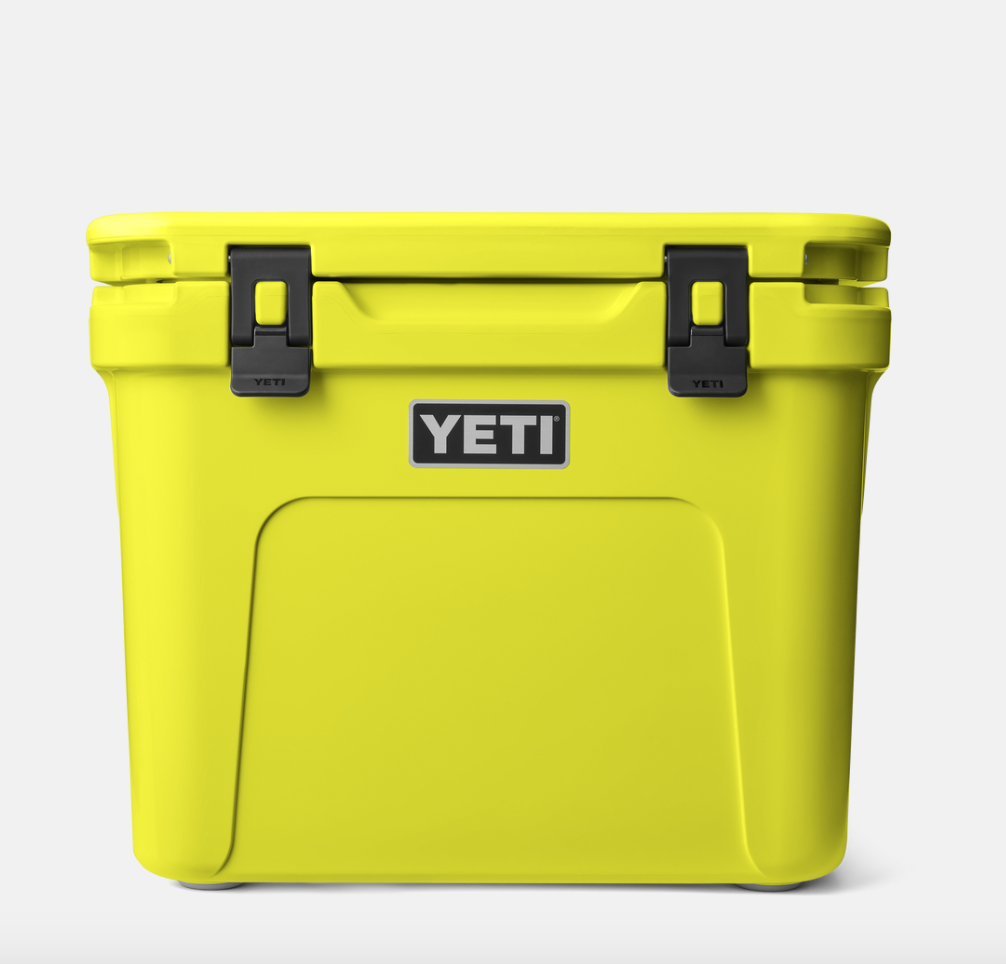 Nevera Portátil con Ruedas Yeti Roadie 32 - Firefly Yellow