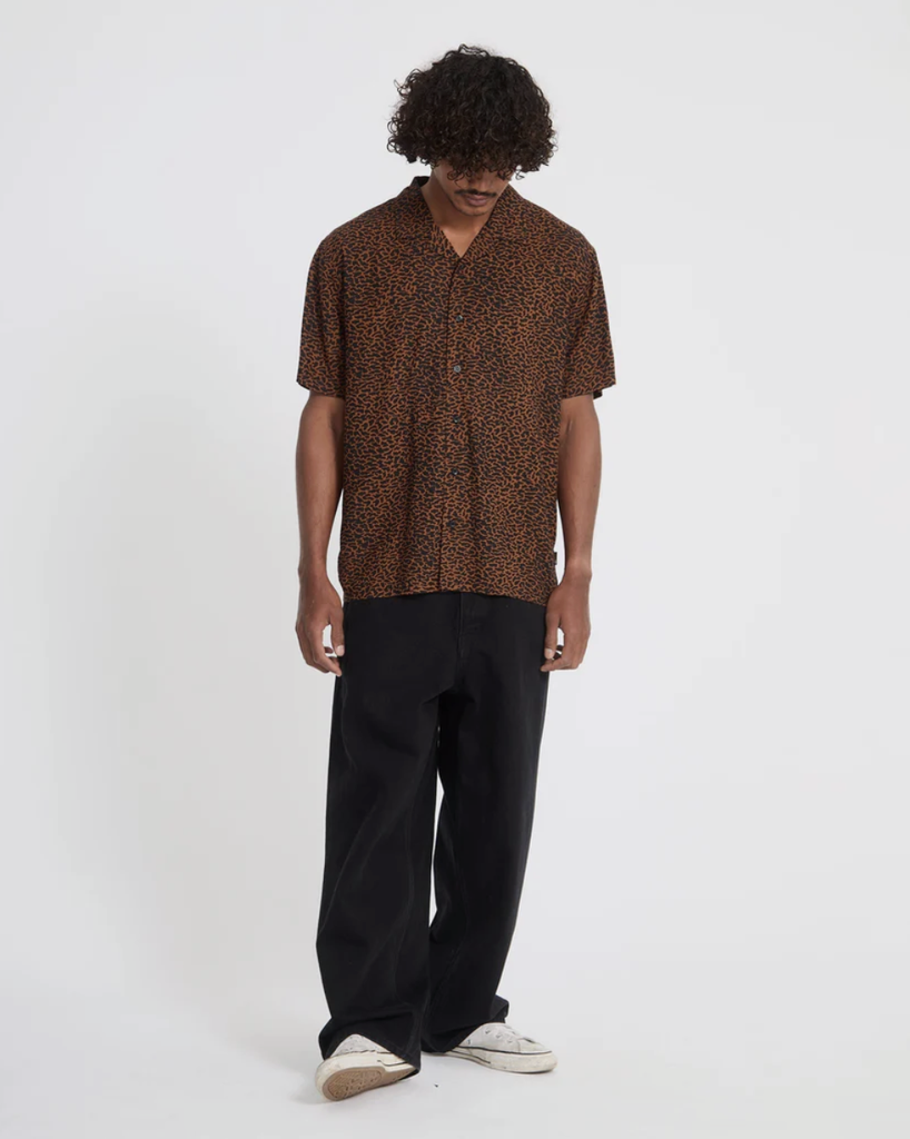 Camisa Volcom Utopias Print - Brown Horn