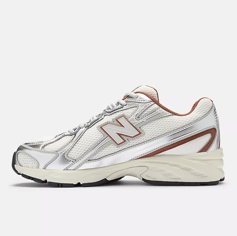 Zapatillas New Balance 7403SB - Angora con Cinnamon