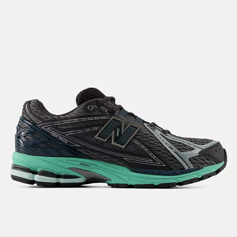 Zapatillas New Balance 19068O6 - Black Metallic con Deep End