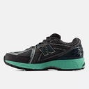 Zapatillas New Balance 19068O6 - Black Metallic con Deep End