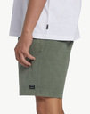 Pantalón Corto Híbrido Billabong Crossfire Wave Washed 18" - Sage (sag)