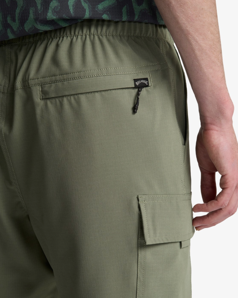 Pantalón Corto Billabong Surftrek Elastic Cargo - Moss Green (glw0)