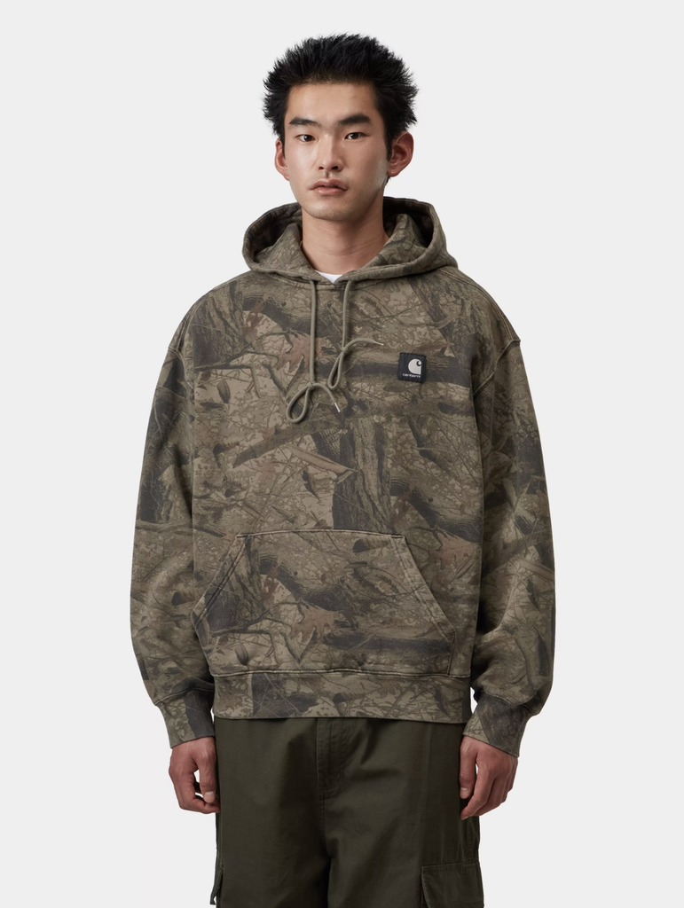 Sudadera con Capucha Carhartt WIP Feather Tree - Camo Feather Tree/Khaki/Shungite (Garment dyed)