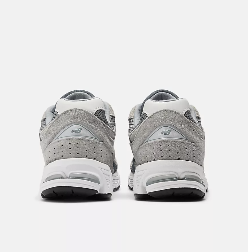 Zapatillas New Balance 2002RST - Steel con Lead y Orca
