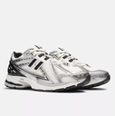 Zapatillas New Balance 1906RER - Metallic Silver con White y Sea Salt