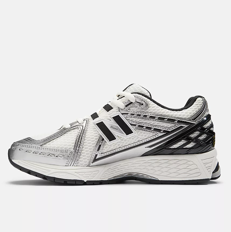 Zapatillas New Balance 1906RER - Metallic Silver con White y Sea Salt