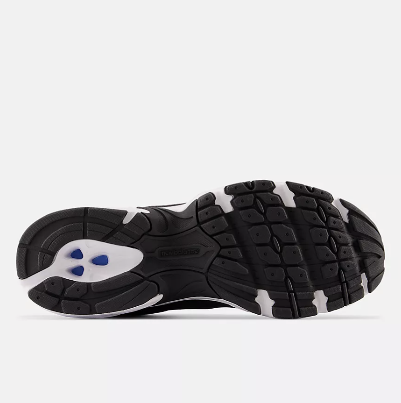 Zapatillas New Balance 530CC - Black con Magnet y Silver Metallic