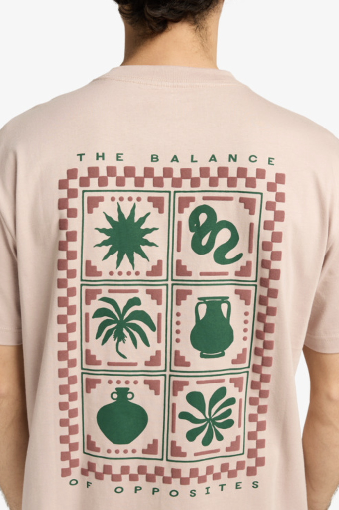 Camiseta Rvca Mosaic Fragments