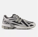 Zapatillas New Balance 1906RCL - White con Castlerock y Silver Metallic