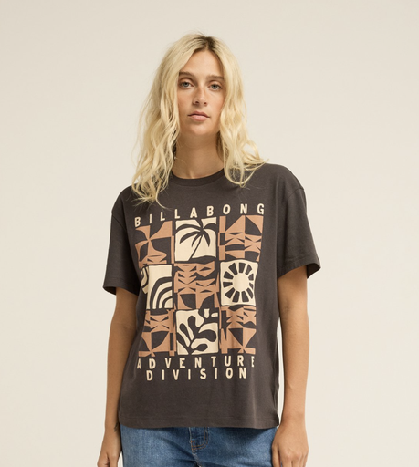 Camiseta Billabong Adiv Wonderer Tom - Black Sands